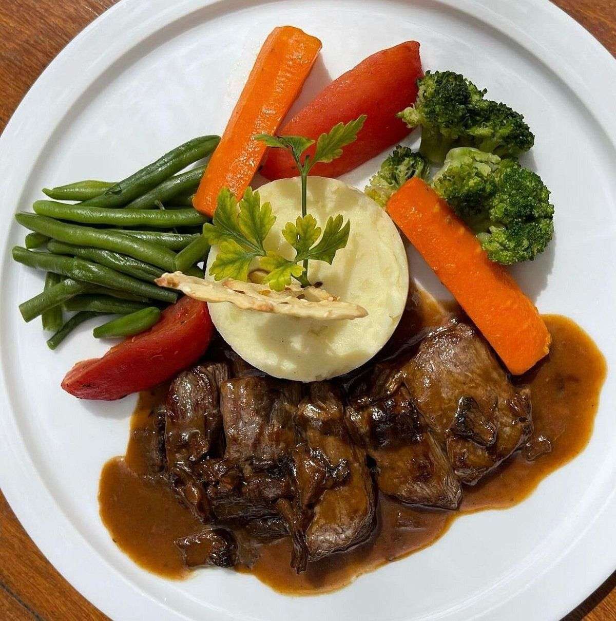EMINCE DE BOEUF AUX MORILLES